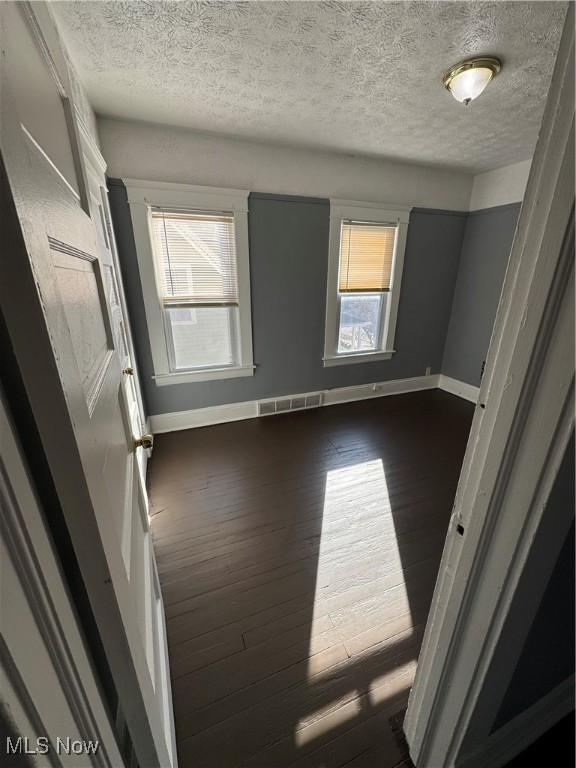 769 E 90th St, Cleveland, OH 44108 - photo 15