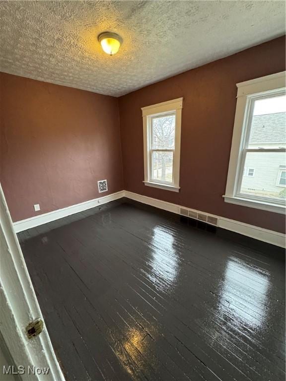 769 E 90th St, Cleveland, OH 44108 - photo 6