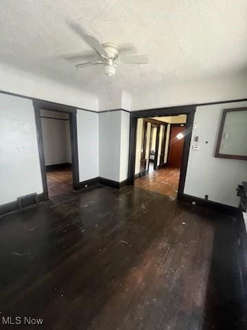 10527 Earle Ave, Cleveland, OH 44108 - photo 7