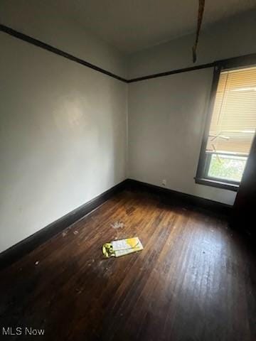 10527 Earle Ave, Cleveland, OH 44108 - photo 11