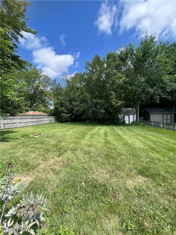 467 Candy Ln, Amherst, OH 44001 - photo 4