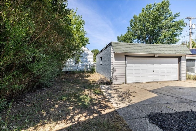 424 E 200th St, Euclid, OH 44119 - photo 23