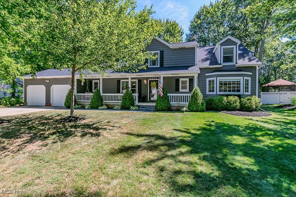 5265 Lenore Dr, Mentor, OH 44060 - photo 1