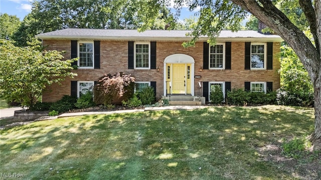 800 Lindy Lane Ave SW, North Canton, OH 44720 - photo 1