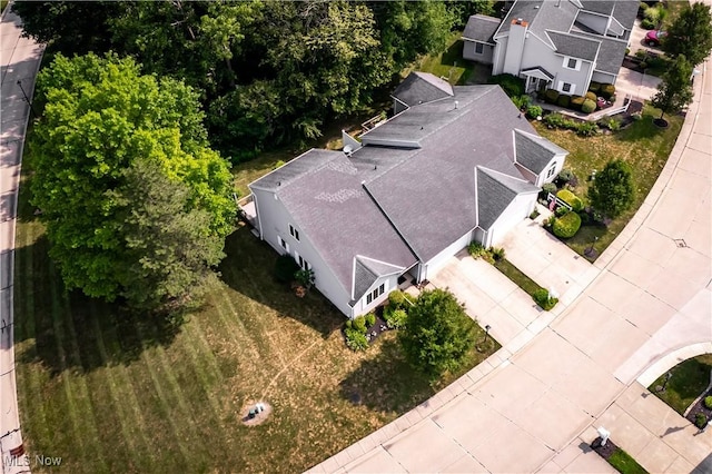15762 Grosse Pointe Oval, Strongsville, OH 44136 - photo 25