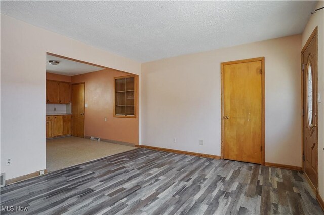 1861 Highview Ave, Akron, OH 44301 - photo 27