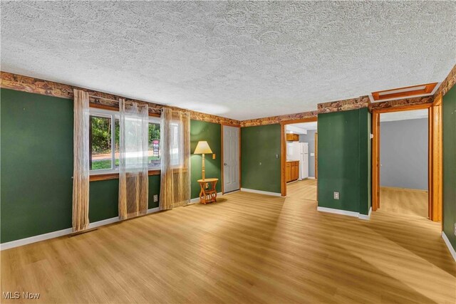 211 E Canal St, Navarre, OH 44662 - photo 3
