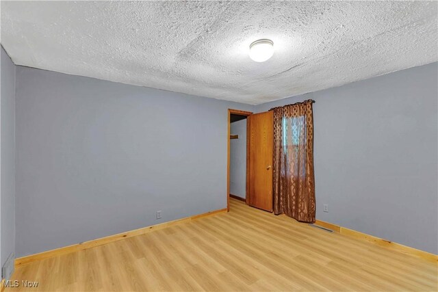 211 E Canal St, Navarre, OH 44662 - photo 12
