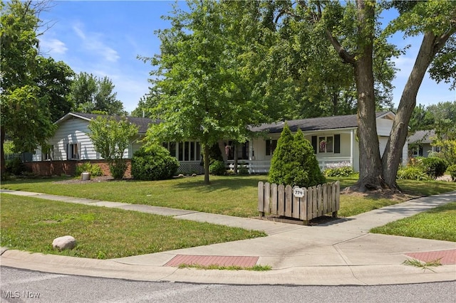 774 Bridle Ln, Berea, OH 44017 - photo 1