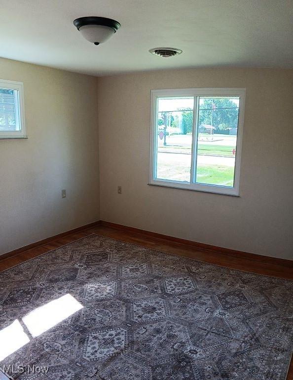 517 Harrison St, Magnolia, OH 44643 - photo 21