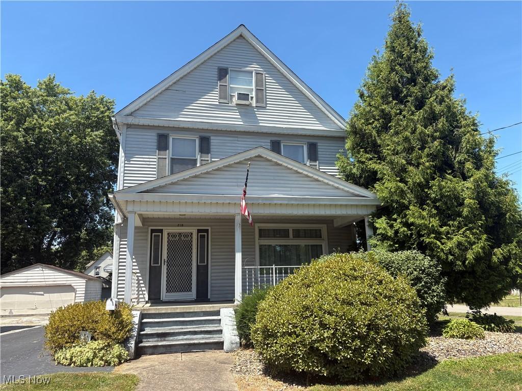 218 Cherry Ave, Niles, OH 44446 - photo 1