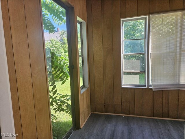 654 E Glenwood Ave, Akron, OH 44310 - photo 10