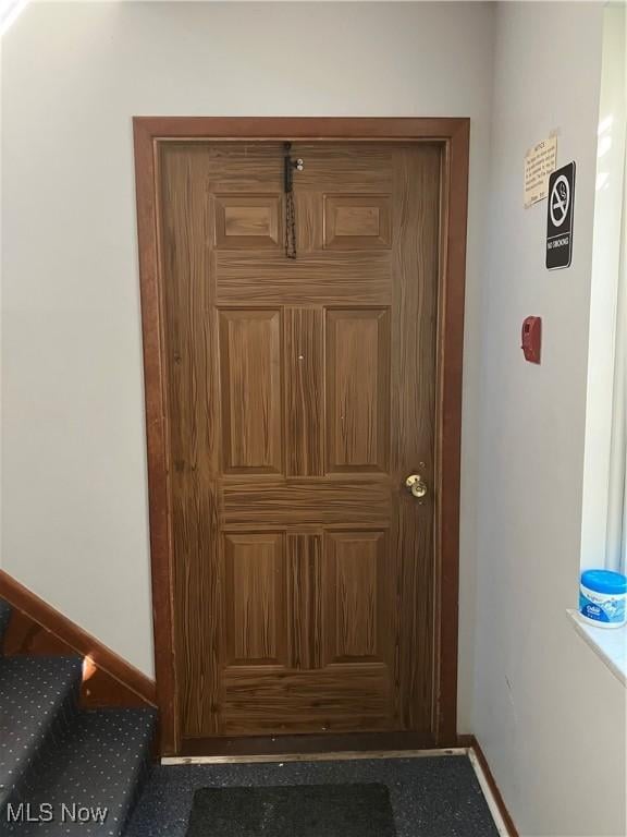 237 Greenbriar Ct, Euclid, OH 44143 - photo 5