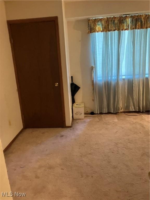 237 Greenbriar Ct, Euclid, OH 44143 - photo 7
