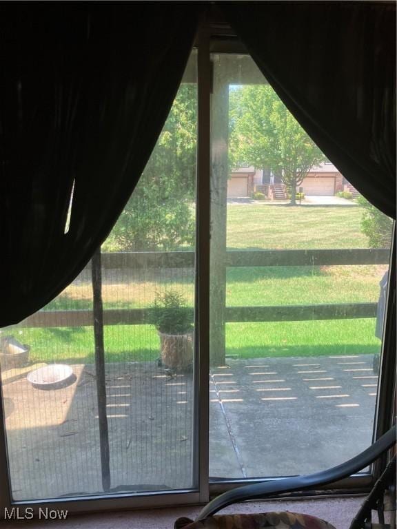 237 Greenbriar Ct, Euclid, OH 44143 - photo 12