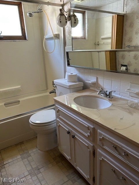 3828 Oakleigh Ave, Austintown, OH 44515 - photo 2