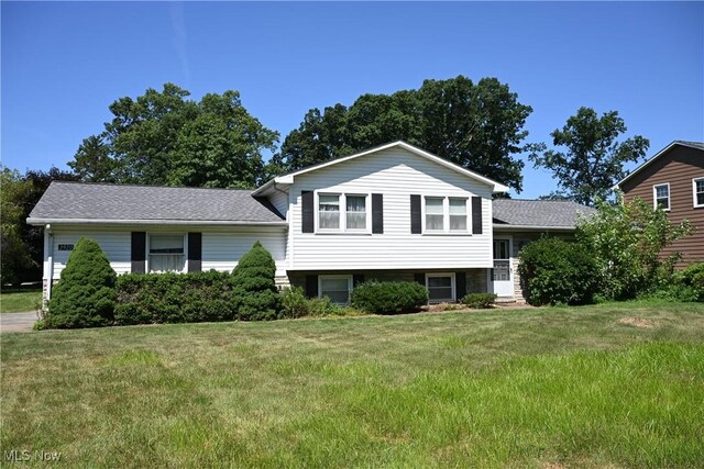 3920 Meadowhill Dr, Mineral Ridge, OH 44440 - photo 3
