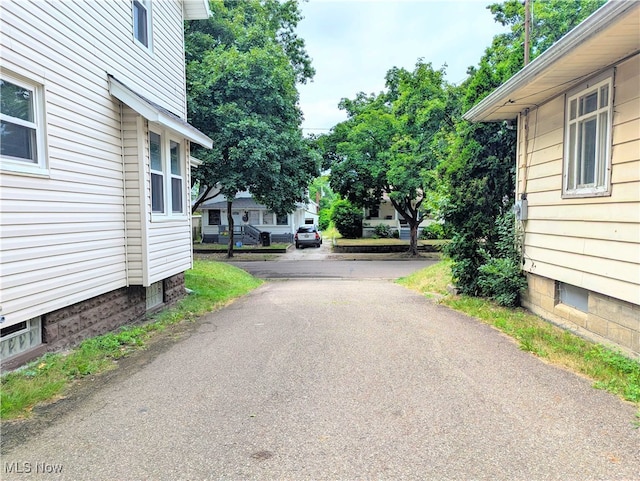 1263 Herberich Ave, Akron, OH 44301 - photo 5