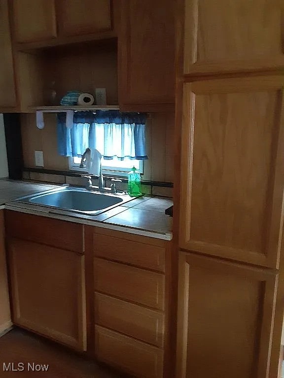 2305 E Waterloo Rd Unit 17, Akron, OH 44312 - photo 13