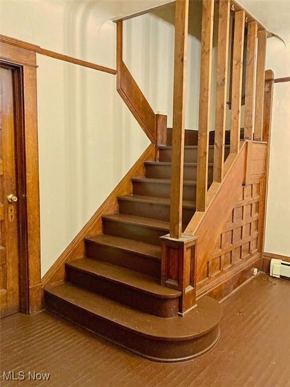 554 Eddy Rd, Cleveland, OH 44108 - photo 25