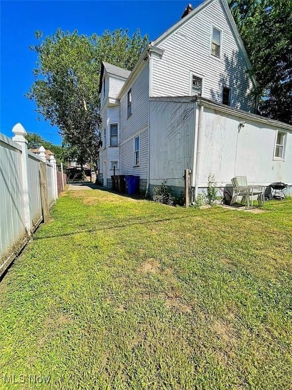 554 Eddy Rd, Cleveland, OH 44108 - photo 12