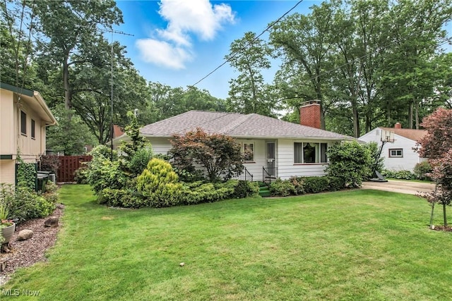 604 Adelaide Ave NE, Warren, OH 44483 - photo 2