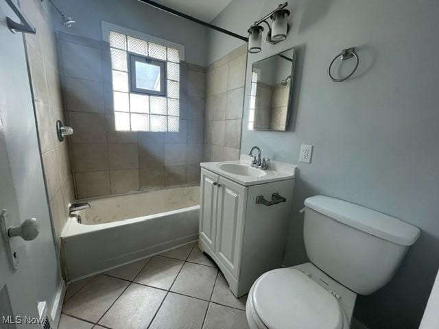 3947 E 176th St, Cleveland, OH 44128 - photo 8