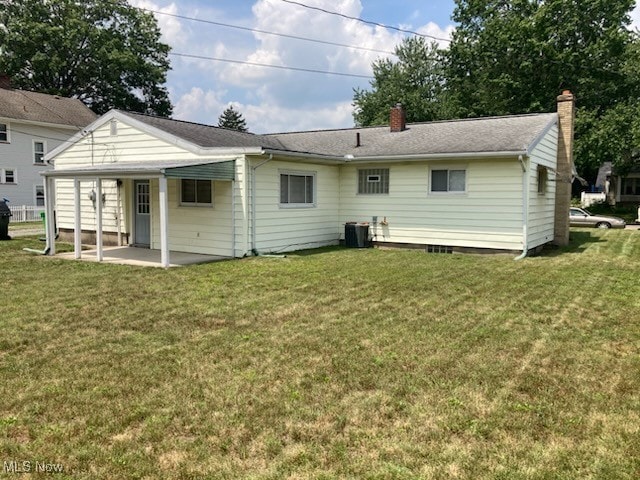 224 E Slingluff Ave, Dover, OH 44622 - photo 3