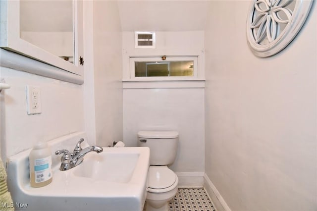 17930 Rosecliff Rd, Cleveland, OH 44119 - photo 24