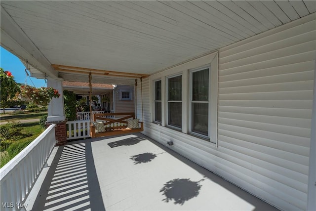 1580 Waterbury Rd, Lakewood, OH 44107 - photo 5