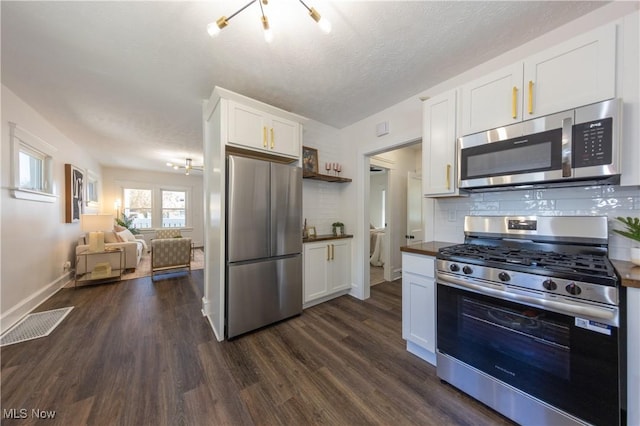 19501 Monterey Ave, Euclid, OH 44119 - photo 7