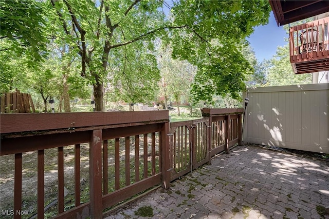 5583 Storrington Oval, Parma, OH 44134 - photo 27