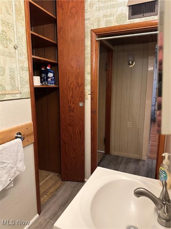 139 Canal St W, Navarre, OH 44662 - photo 19