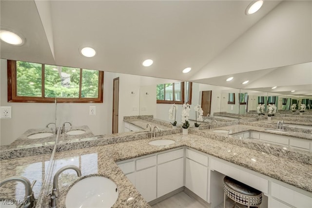 5009 Lansdowne Dr, Solon, OH 44139 - photo 21