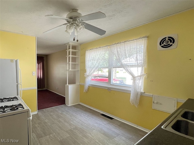 715 Cornell Ave, Elyria, OH 44035 - photo 7