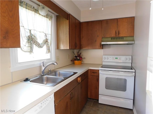1246 W Maple St Unit 4A, North Canton, OH 44720 - photo 2