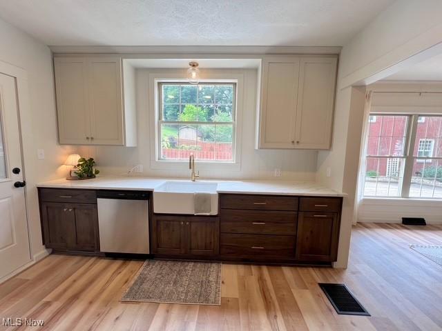 713 N Broadway St, New Philadelphia, OH 44663 - photo 14