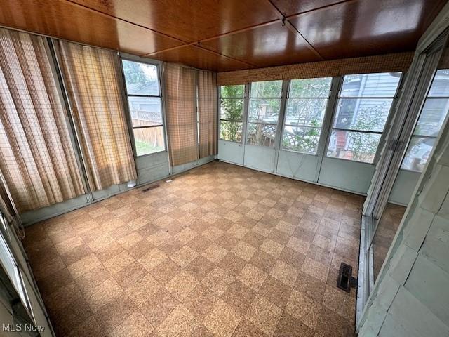 21750 Westport Ave, Euclid, OH 44123 - photo 10