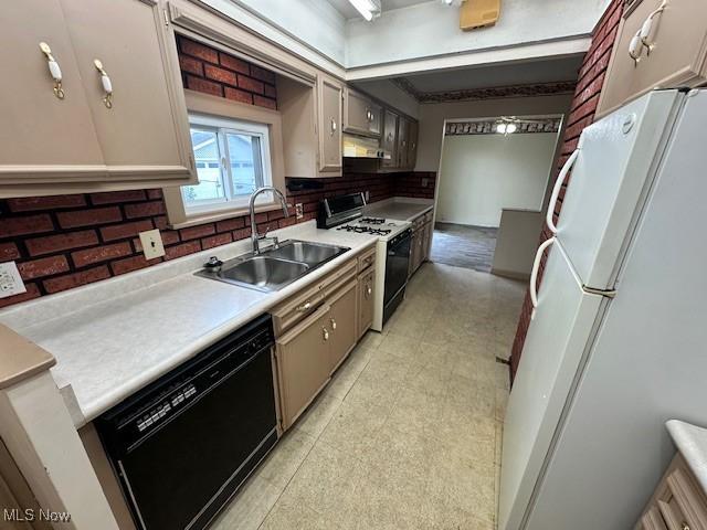 2531 N Ave, Parma, OH 44134 - photo 9
