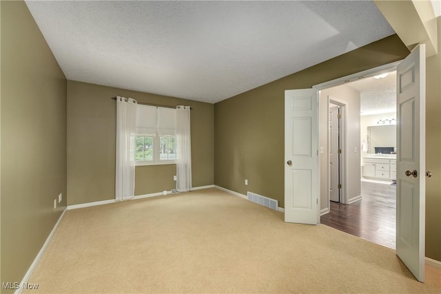 989 Jonathan St, Amherst, OH 44001 - photo 8