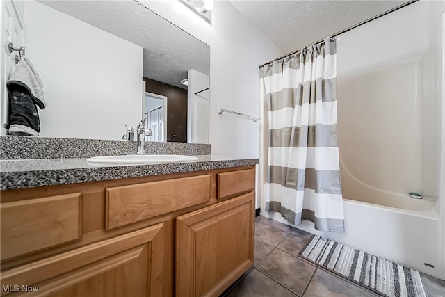 882 Overlook Ridge Dr, Cleveland, OH 44109 - photo 15