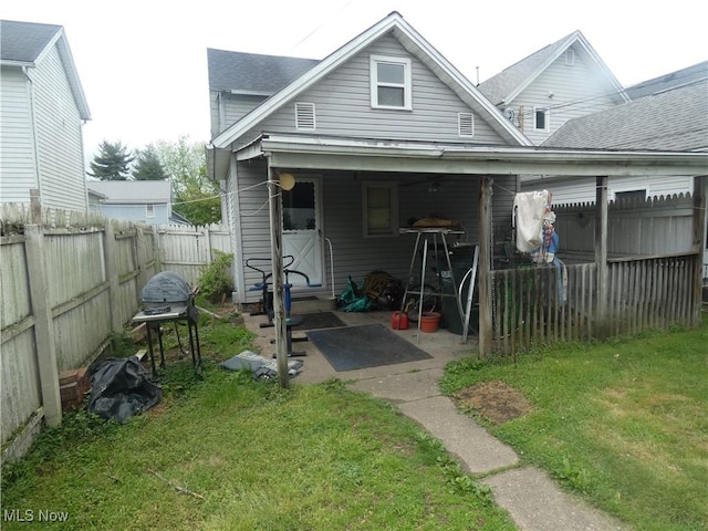 914 S Lawn Ave, Coshocton, OH 43812 - photo 3