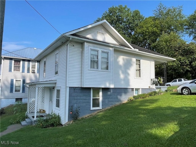 548 Highland Ave, Cambridge, OH 43725 - photo 2