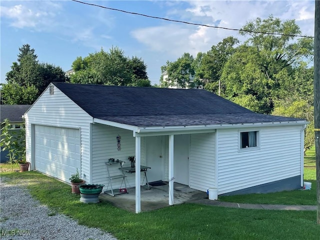 548 Highland Ave, Cambridge, OH 43725 - photo 3