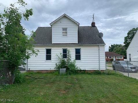 901 E 210th St, Euclid, OH 44119 - photo 23