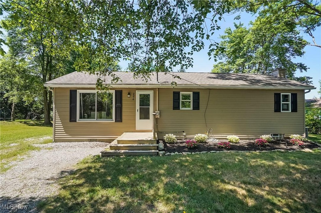 3376 Kimmel Dr, Uniontown, OH 44685 - photo 1