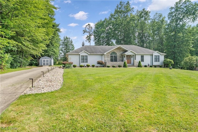 5537 Walnut Grove Cir, Struthers, OH 44471 - photo 8