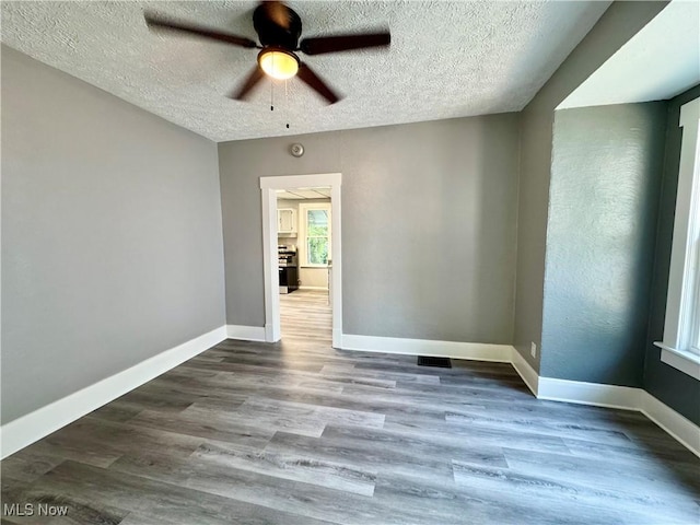 Listing photo 8 - caption unavailable