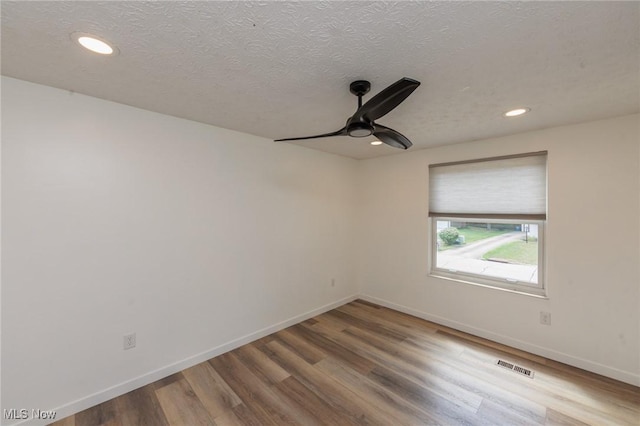 4599 Wildflower Dr, North Canton, OH 44720 - photo 23