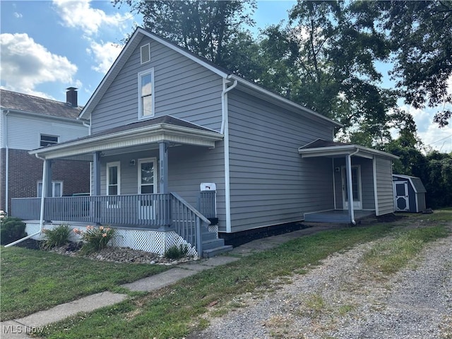 116 6th St SW, New Philadelphia, OH 44663 - photo 2